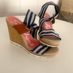 Skechers strappy wedges